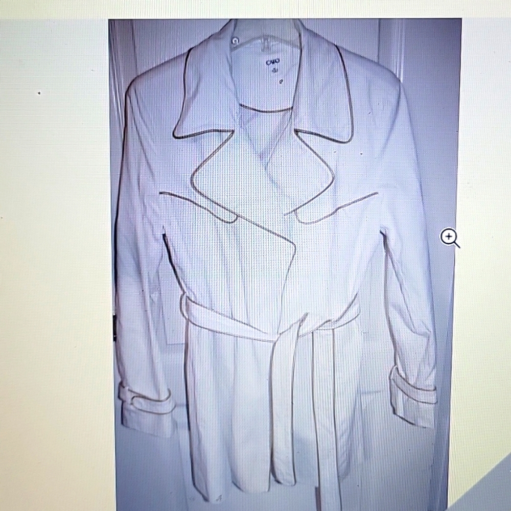 Cato White gold trim short trench coat belted 100% cotton size Medium  …EUC